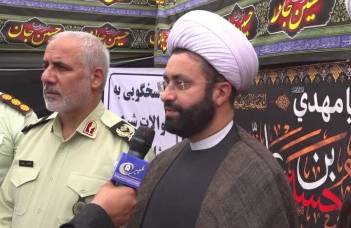 وحدت و همدلی اقشار مردم سد محکمی برابر نقشه‌های دشمن است