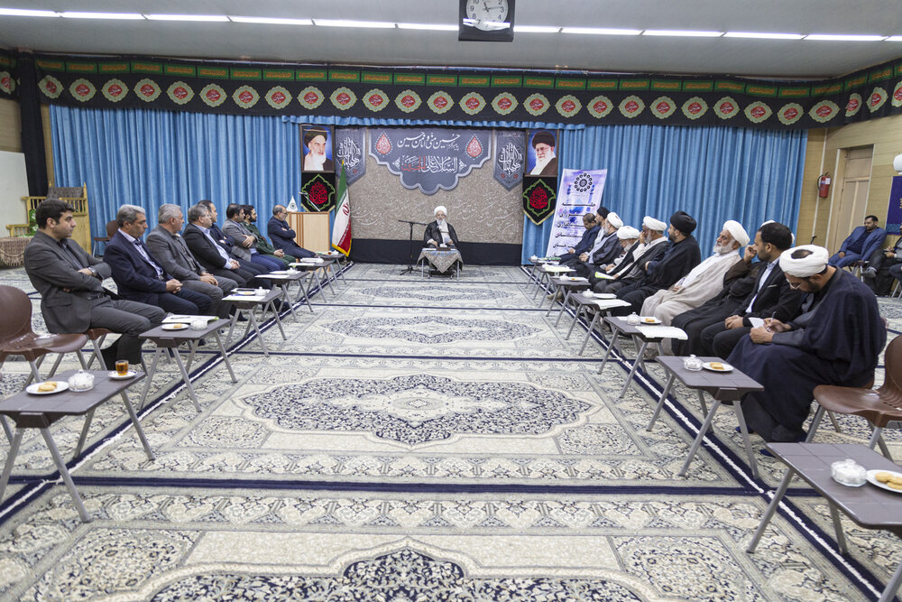 وحدت ملی و مقابله با تهاجم فرهنگی دشمن، اولویت امروز جامعه است