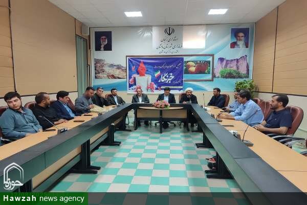 خبرنگاران پل ارتباطی میان مردم و مسئولان هستند