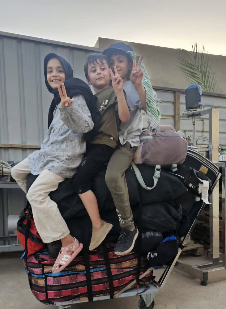 آیا بردن کودکان به پیادهروی اربعین کار درستی است؟