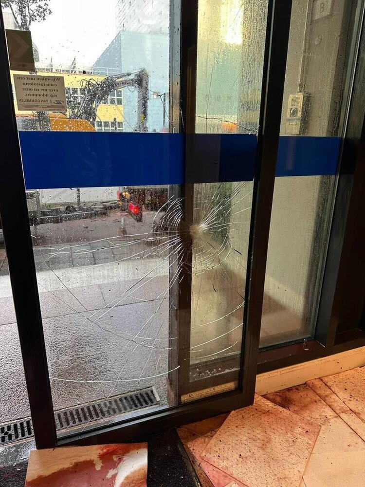 هجوم يستهدف سفارة إسرائيل في لاهاي