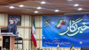 خبرنگاران چشمان بیدار و بصیر جامعه هستند