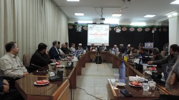 هنر «گفتمان مقاومت» تبدیل شکست‌های تحمیلی به «فتح مبین» است