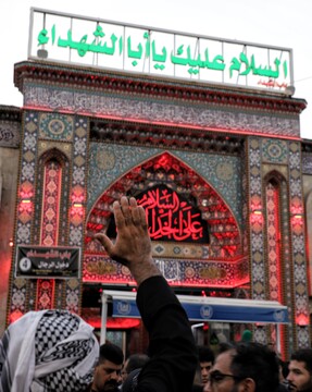 تصاویر/حال و هوای حرم امام حسین علیه السلام در آستانه اربعین