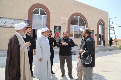 تصاویر / بازدید امام جمعه همدان از موکب‌های سراسر استان