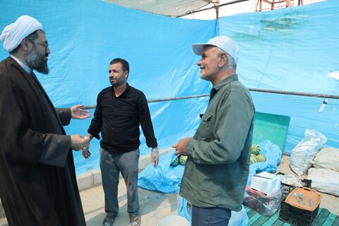 تصاویر / بازدید امام جمعه همدان از موکب‌های سراسر استان