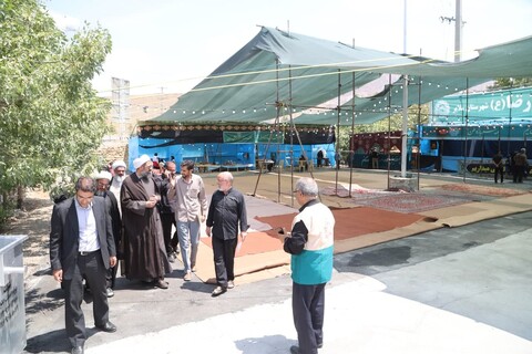 تصاویر / بازدید امام جمعه همدان از موکب‌های سراسر استان