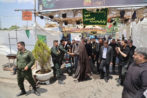 تصاویر / بازدید امام جمعه همدان از موکب‌های سراسر استان