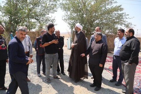 تصاویر / بازدید امام جمعه همدان از موکب‌های سراسر استان