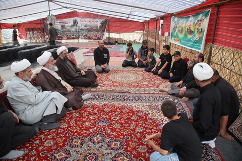 تصاویر / بازدید امام جمعه همدان از موکب‌های سراسر استان