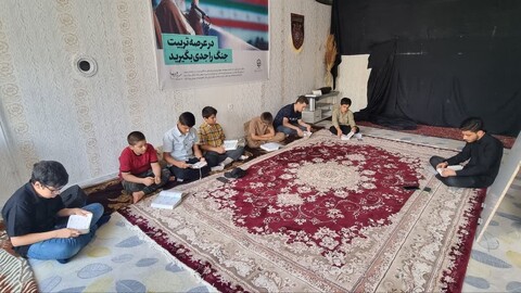 تصاویر/  حضور طلاب مدرسه علمیه صاحب‌الزمان (عج) مرند در حلقات معرفتی برنامه‌های تابستانی