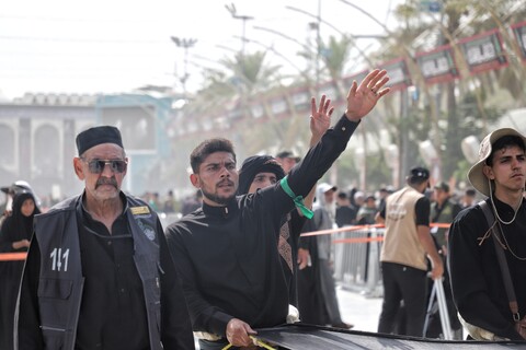 تصاویر/ دسته‌های عزاداری در بین‌الحرمین