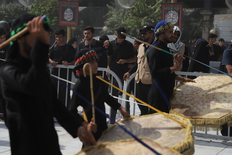 تصاویر/ دسته‌های عزاداری در بین‌الحرمین