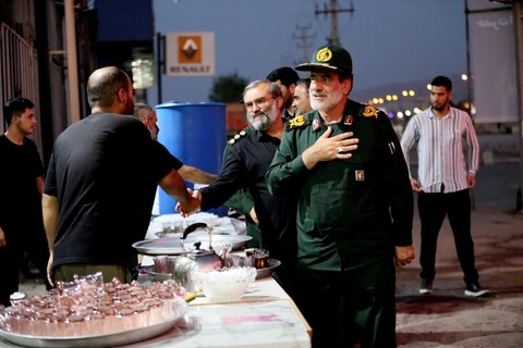 تصاویر / حال و هوای موکب‌های خدمت رسان به زائران اربعین حسینی در همدان