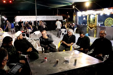 تصاویر / حال و هوای موکب‌های خدمت رسان به زائران اربعین حسینی در همدان