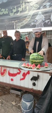 تصاویر / خدمت رسانی امام جمعه فامنین به زائران اربعین حسینی