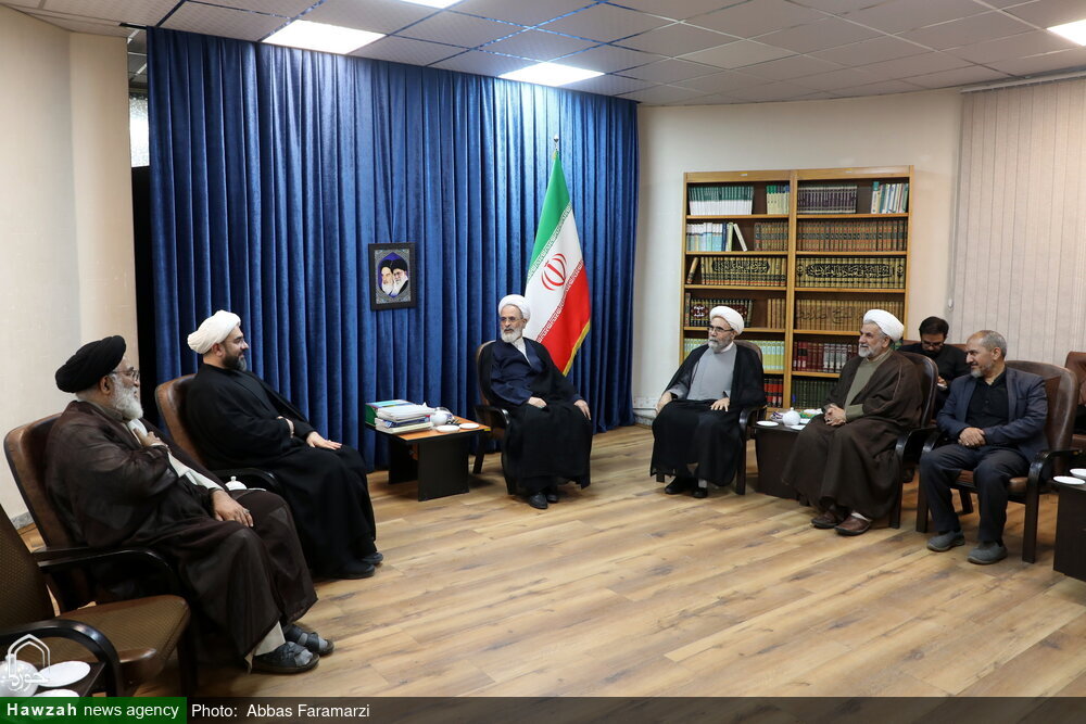 Halkın Sahadaki Varlığı ve Seçimler, İslamî Düzenin Toplumsal ve Siyasi Gücünün İki Temel Unsurudur