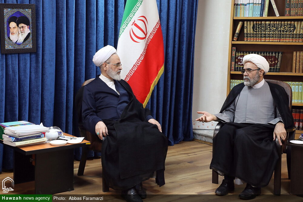 Halkın Sahadaki Varlığı ve Seçimler, İslamî Düzenin Toplumsal ve Siyasi Gücünün İki Temel Unsurudur