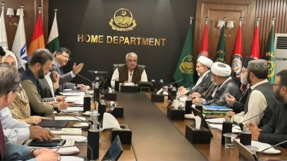 شیعہ علماء کونسل پاکستان اور مجلس وحدت مسلمین کے مشترکہ وفد کی صوبائی وزیر سمیت مختلف اعلی افسران سے ملاقات / مختلف امور زیر بحث