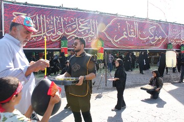 روایت عاشقان حسینی که جاده‌ کرمان را تبدیل به حسینیه کردند+تصاویر