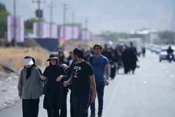 تصاویر / مراسم پیاده روی جاماندگان اربعین حسینی در خرم آباد