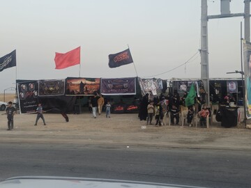 فیلم| گزارشی از فعالیت‌های مواکب مردمی در روز اربعین