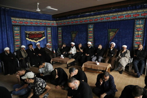 تصاویر / مراسم عزاداری شب اربعین حسینی در بیت آیت الله فقیهی