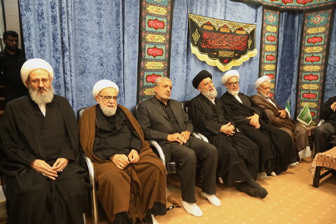 تصاویر / مراسم عزاداری شب اربعین حسینی در بیت آیت الله فقیهی