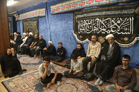 تصاویر / مراسم عزاداری شب اربعین حسینی در بیت آیت الله فقیهی