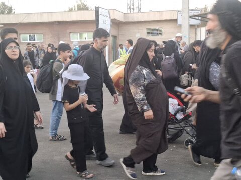 تصاویر/ حال وهوای مرز مهران یک روز مانده به اربعین حسینی