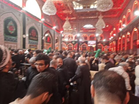 تصاویر/ حال وهوای اربعین حسینی در حرم سید الشهدا وبین الحرمین