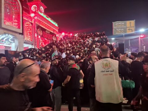 تصاویر/ حال وهوای اربعین حسینی در حرم سید الشهدا وبین الحرمین