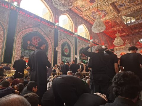 تصاویر/ حال وهوای اربعین حسینی در حرم سید الشهدا وبین الحرمین