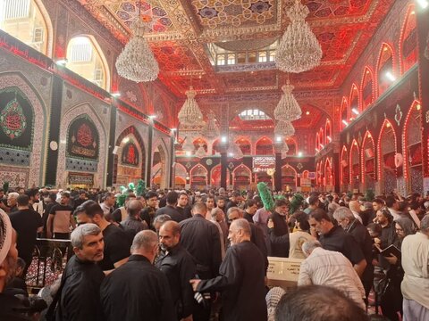 تصاویر/ حال وهوای اربعین حسینی در حرم سید الشهدا وبین الحرمین