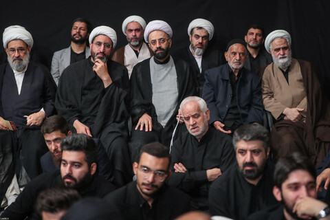 تصاویر/ مراسم عزاداری هیئت‌های دانشجویی در حسینیه امام خمینی(ره)