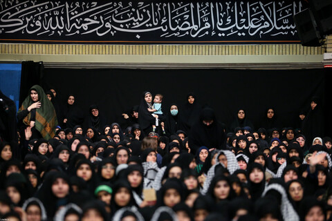 تصاویر/ مراسم عزاداری هیئت‌های دانشجویی در حسینیه امام خمینی(ره)