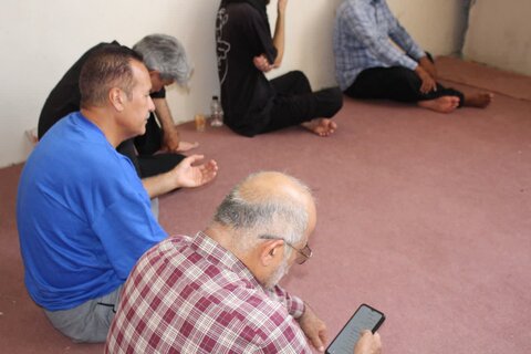 تصاویر/برگزاری مراسم قرائت زیارت اربعین در موکب شهدای روحانی