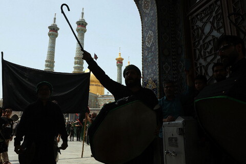 تصاویر/ حضور دسته‌جات عزاداری اربعین حسینی در حرم حضرت معصومه (س)