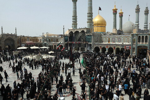 تصاویر/ حضور دسته‌جات عزاداری اربعین حسینی در حرم حضرت معصومه (س)