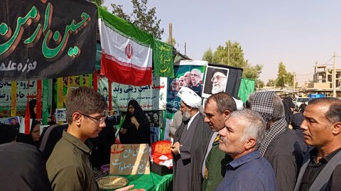 تصاویر مراسم پیاده روی جاماندگان اربعین حسینی در پلدختر