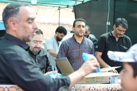 تصاویر| پیاده‌روی جاماندگان اربعین حسینی در اصفهان