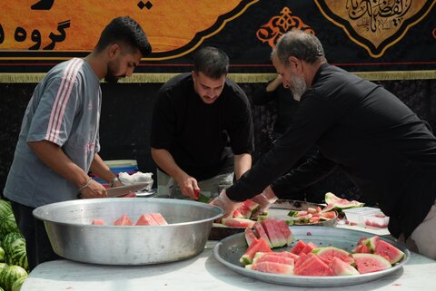 تصاویر| پیاده‌روی جاماندگان اربعین حسینی در اصفهان