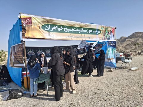 تصاویر/ پیاده روی دلدادگان اربعین حسینی در شهرستان جم