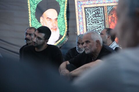 بازدید نماینده ولی‌فقیه در جهادکشاورزی از موکب سنگرسازان بی سنگر حسینی استان مرکزی