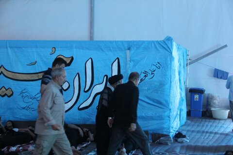 بازدید نماینده ولی‌فقیه در جهادکشاورزی از موکب سنگرسازان بی سنگر حسینی استان مرکزی