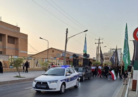 تصاویر/ پیاده‌روی جاماندگان اربعین در گناوه