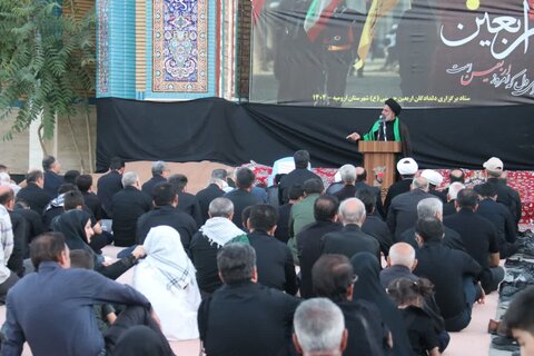 تصاویر/ پیاده روی دلدادگان اربعین حسینی در ارومیه