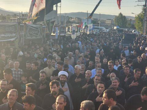 تصاویر/ پیاده‌روی جاماندگان اربعین حسینی در چایپاره