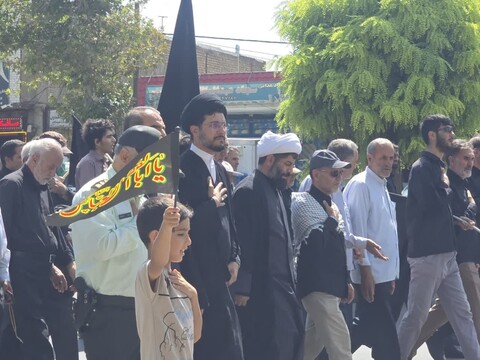 تصاویر / مراسم جاماندگان اربعین حسینی در تویسرکان