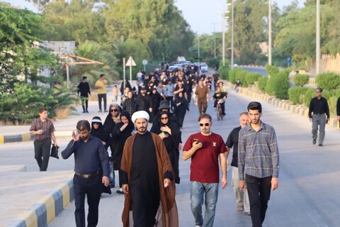 تصاویر/ پیاده روی جاماندگان اربعین در خارگ